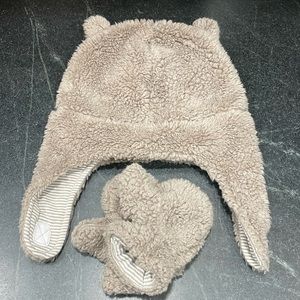 Carter’s Baby Unisex Winter Bear Ears Hat w/ Matching Gloves Size 12-24 Months